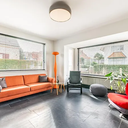 Apartment In Near The *
