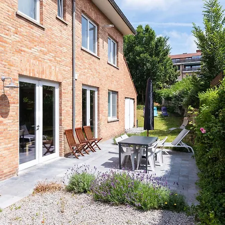 Apartment In Near The